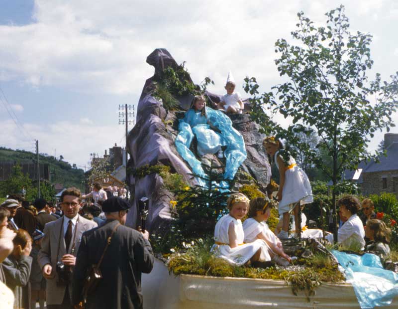 Pentecôte 1955 : la source