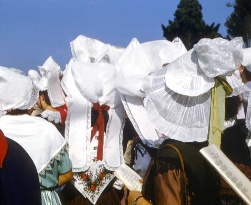 Pardon de Saint Roch 1955 : coiffes