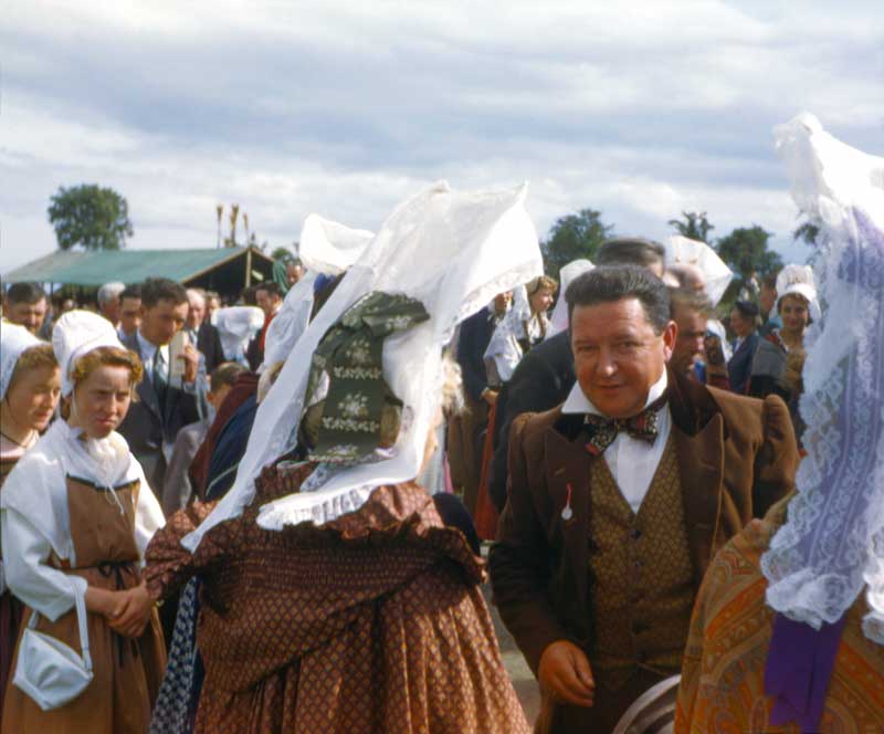 Pardon de Saint Roch 1956 : Madame Messager et Me
              Vallée