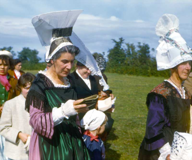 Pardon de Saint Roch 1956 : Mme Schlamingue,
              secrétaire de mairie