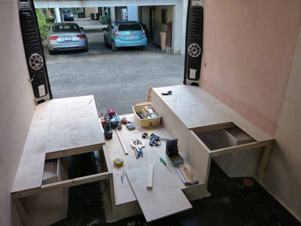 Banquettes arrière depuis l'intérieur