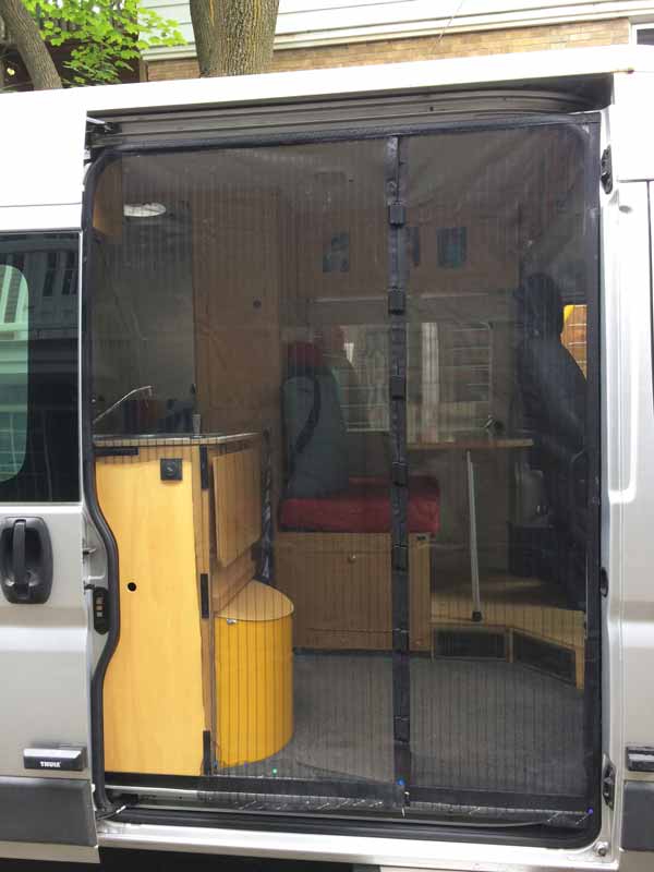 Moustiquaire-porte-a-glissiere